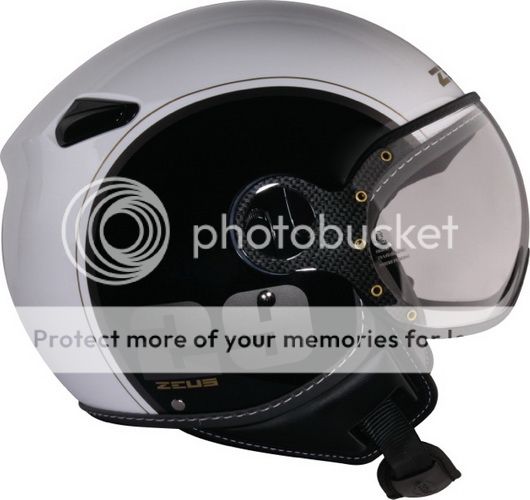 Zeus Helm Kualitas Terbaik