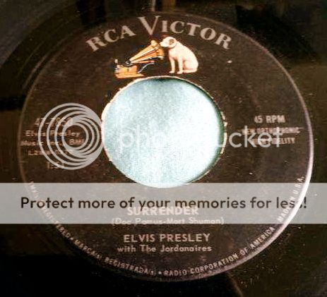Elvis Presley - Surrender Lonely Man